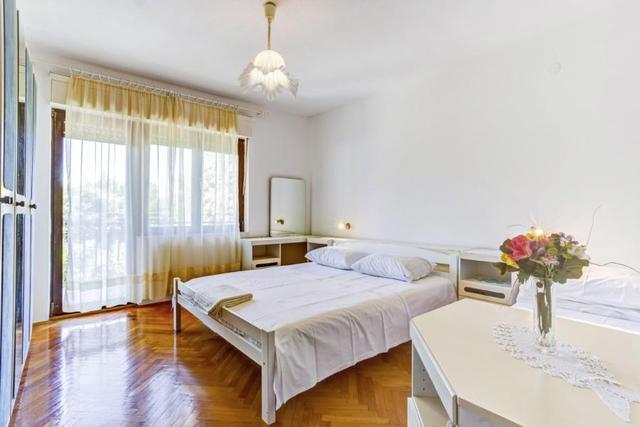 Apartments Nino Сегет-Враниця Номер фото