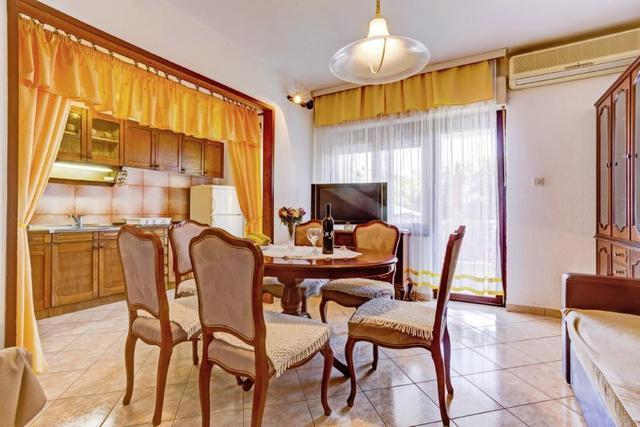 Apartments Nino Сегет-Враниця Номер фото