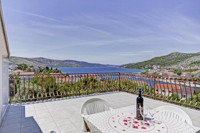 Apartments Nino Сегет-Враниця Номер фото