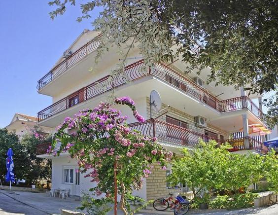 Apartments Nino Сегет-Враниця Екстер'єр фото